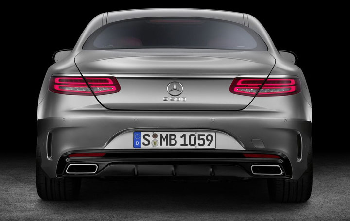 mercedes-coupe-classe-s-vue-arriere