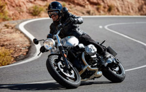 Les lunettes de moto entre style et technicite Chic et Viril
